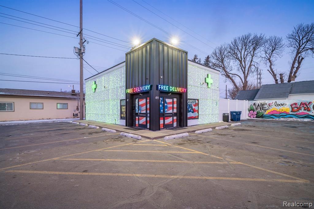 Additional view of 411 Lafayette Avenue