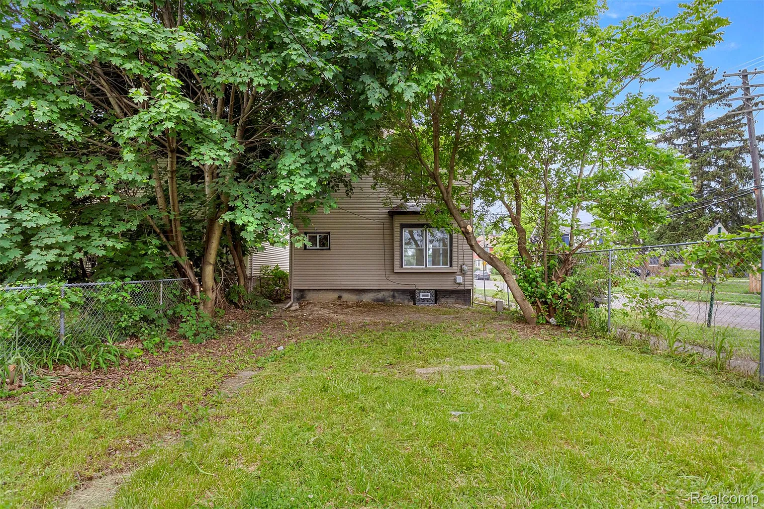 Additional view of 4266 Seminole Street