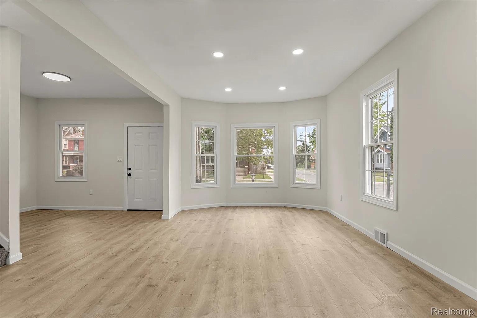 Additional view of 4266 Seminole Street