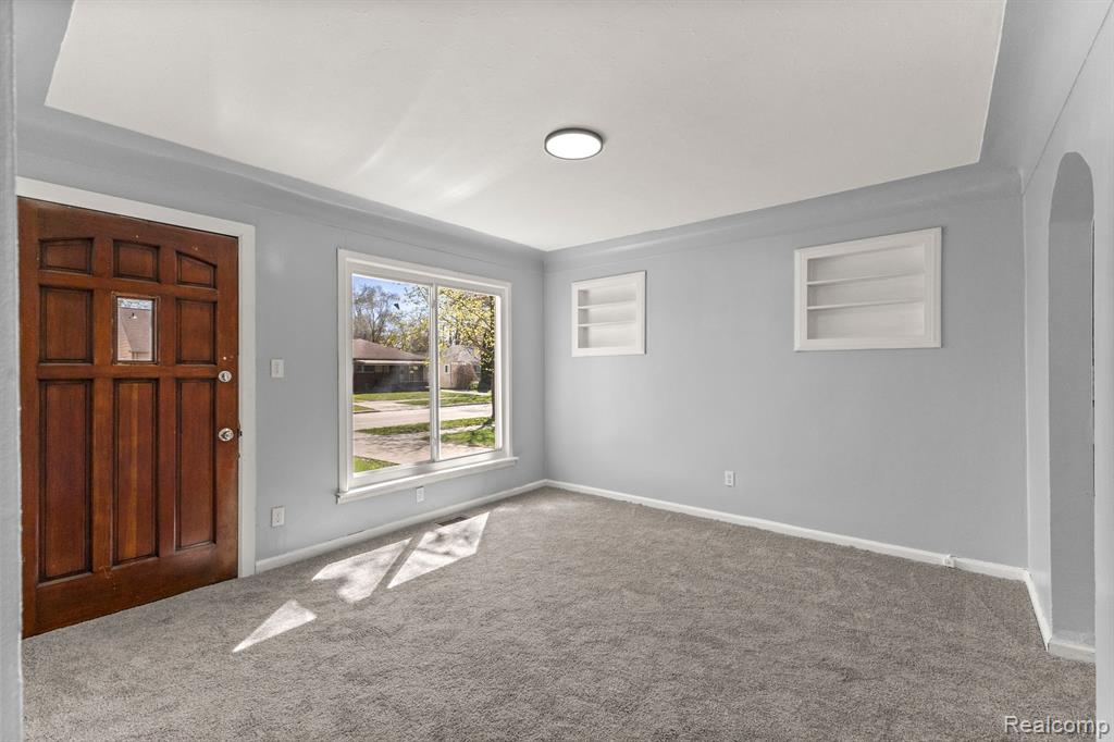 Additional view of 4924 Ziegler Street