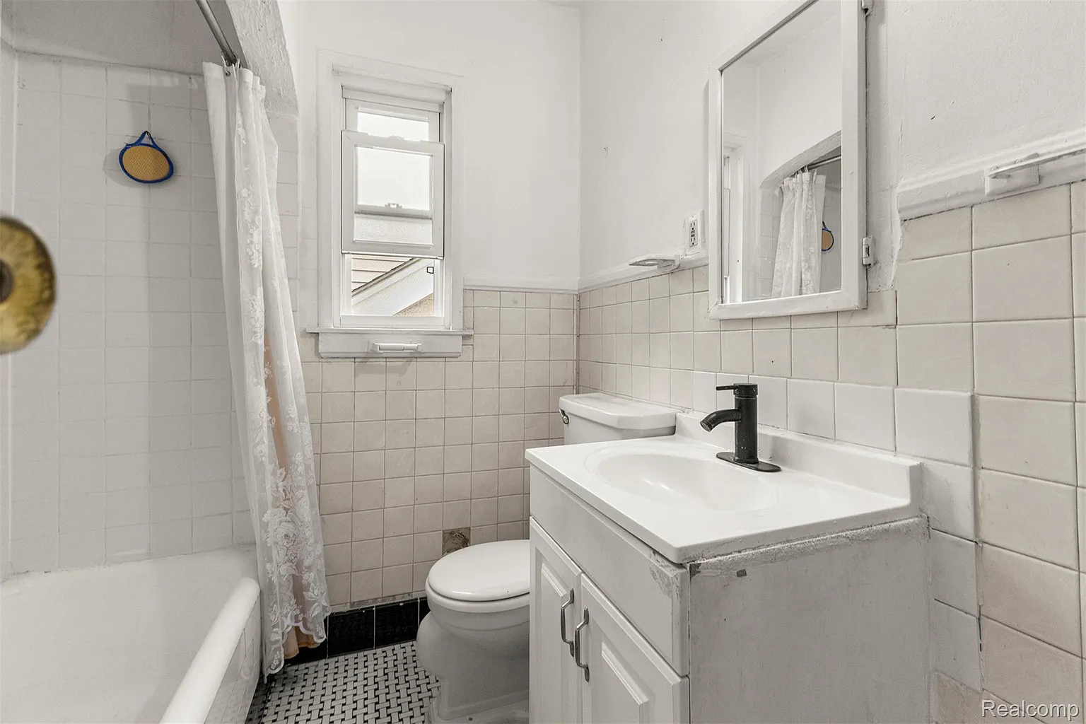 Additional view of 7444 Kendal Street