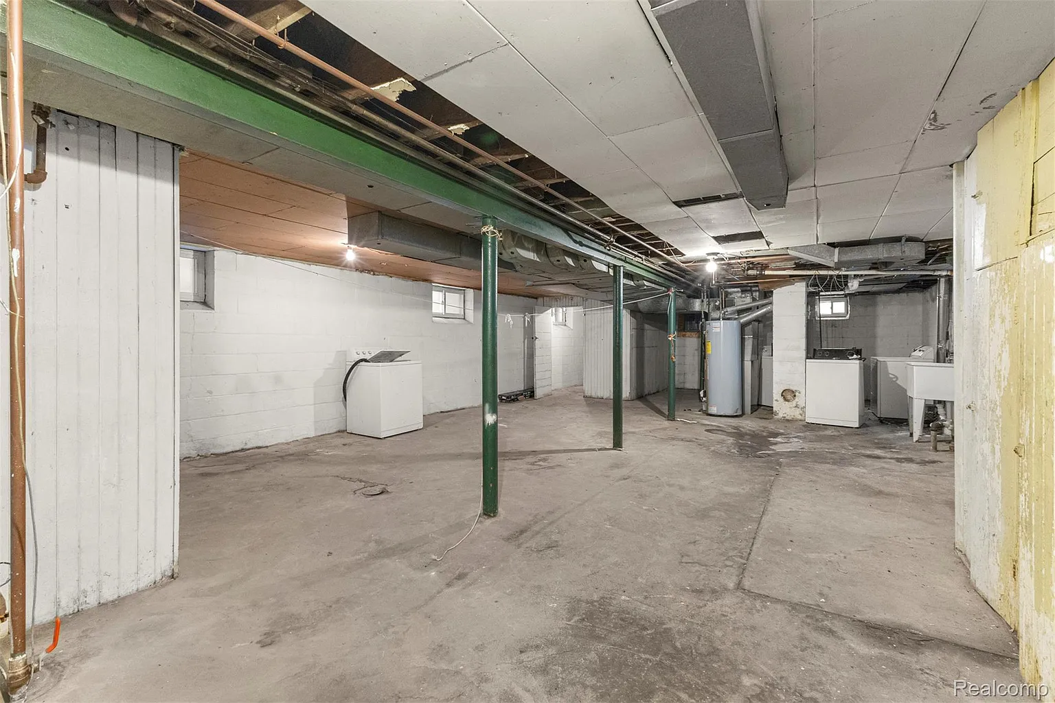 Additional view of 7444 Kendal Street