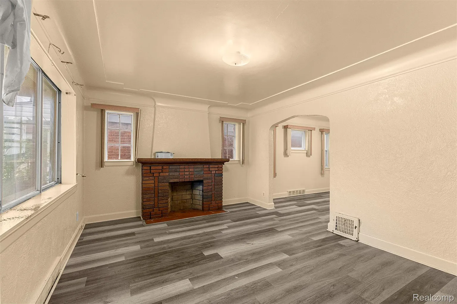 Additional view of 7444 Kendal Street